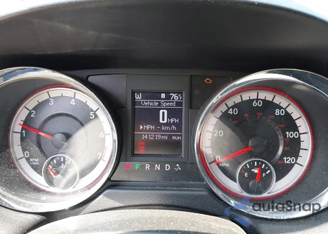 2014 Dodge Grand Caravan R/T z USA, uszkodzony, nr VIN 2C4RDGEG0ER105788